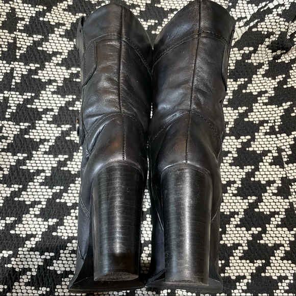 BCBGeneration Black Leather Mid-Calf Boots - Sz 7B - Picture 6 of 10